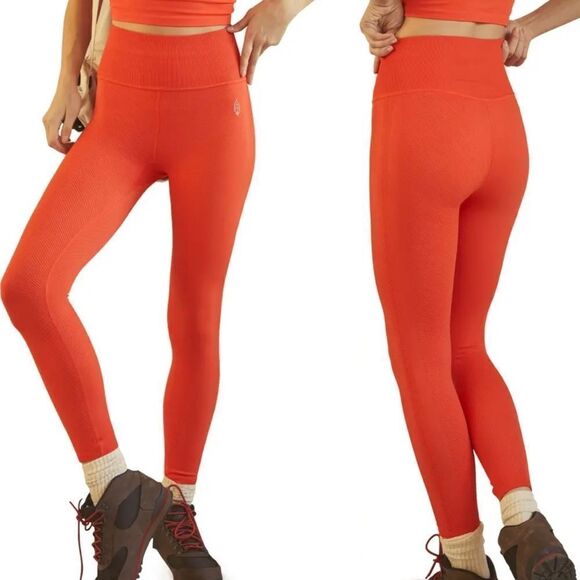 NWT Free People Movement Free Throw Leggings in Ripe Persimmon - Size: XS - Picture 1 of 6
